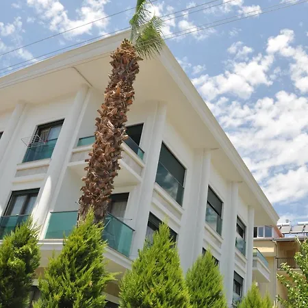 Hotel apartamentowy X