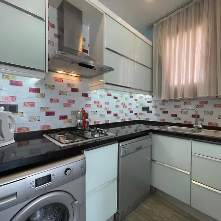 X Hotel apartamentowy *